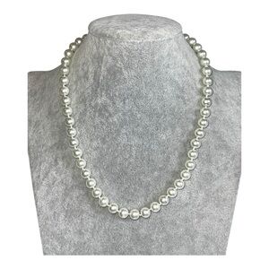 Glass Beaded Faux Pearl Necklace With Fish Hook Closure Choker Length 17”‎